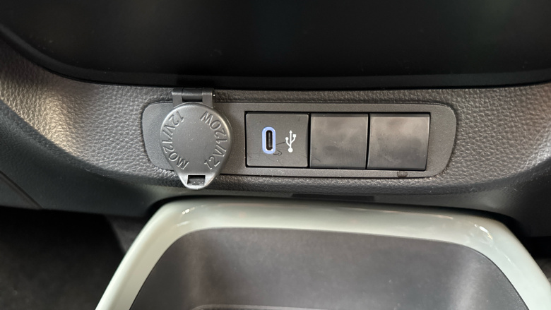 Toyota Aygo X 1.0 VVT-i Edge 5dr Petrol Hatchback